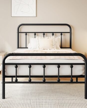 Metal platform bed/headboard and footboard